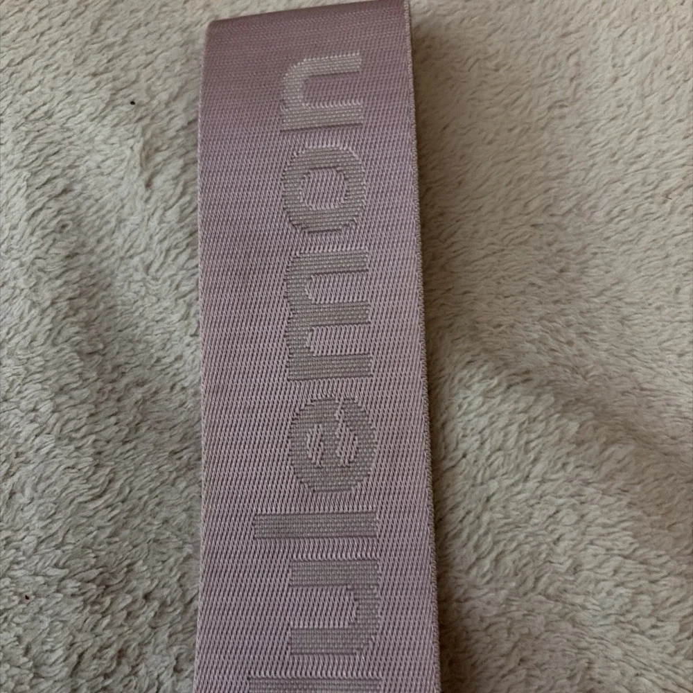 Lululemon Never lost Keychain Pink